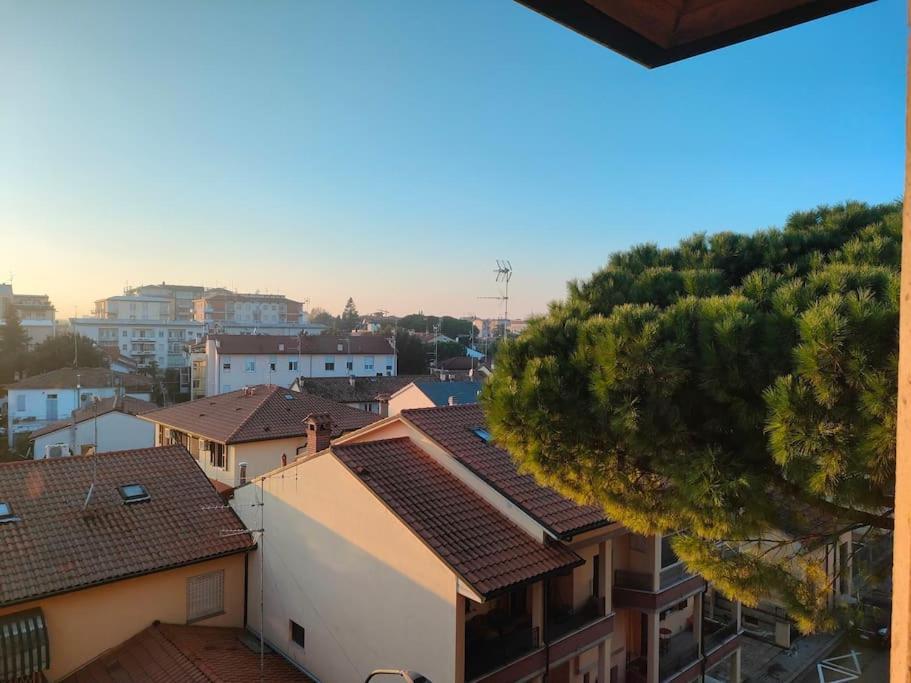 Attico A 2 Passi Dalla Stazione E Centro Storico Ravenna Buitenkant foto